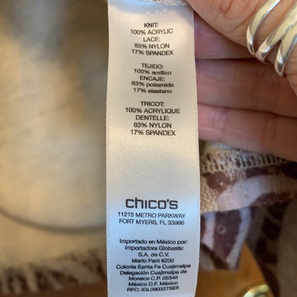 NWT Chico’s Zebra Lace Cardigan Size 1 Chicos - Picture 4 of 8